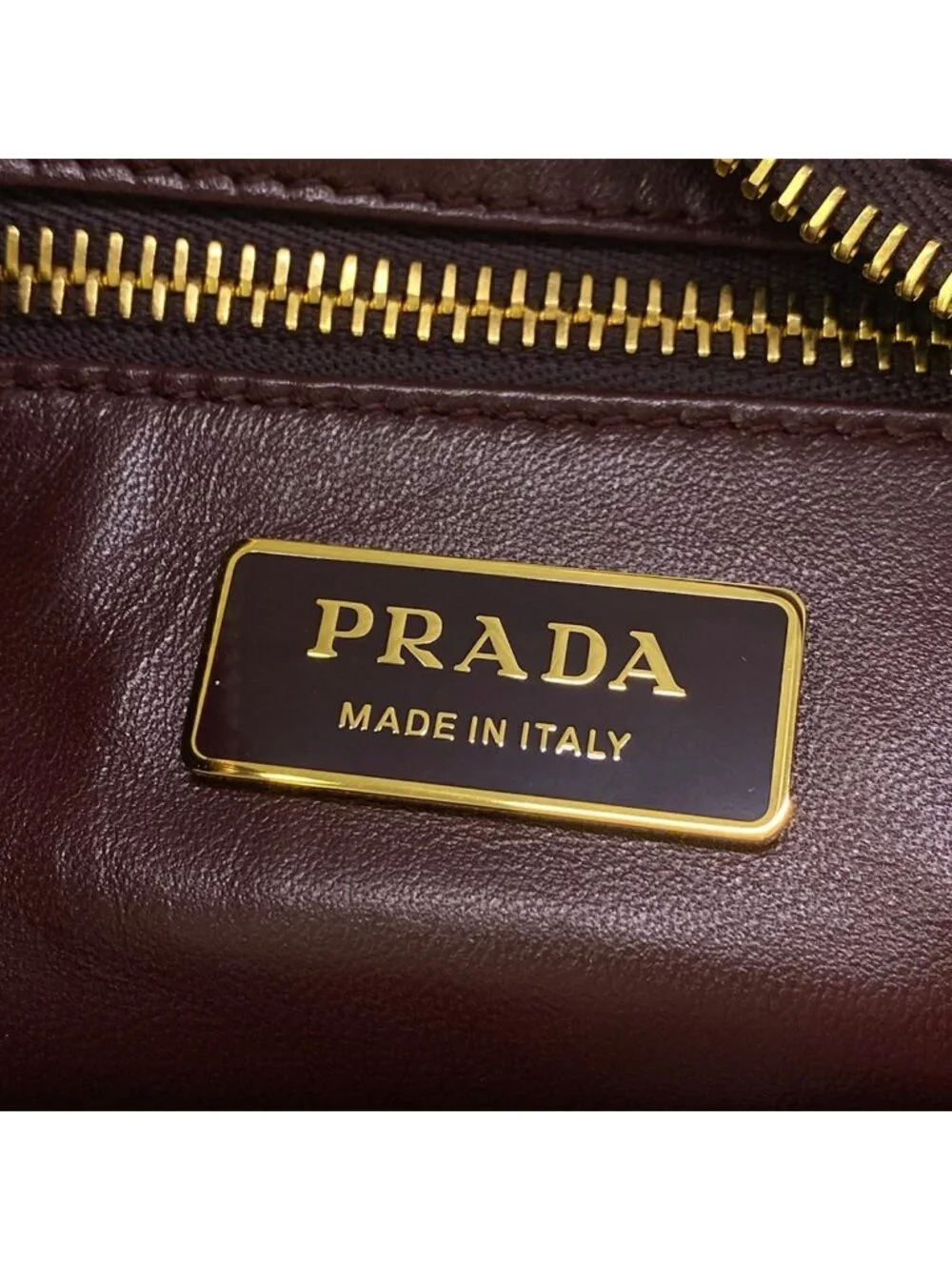Prada Shoulder Bag Emme Medium Bordeaux Leather